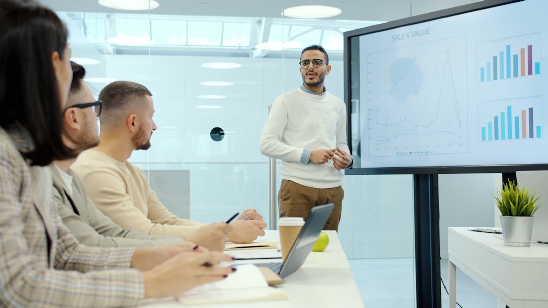 Contact Center Workforce Transformation: The Rise of Human-AI Superteams